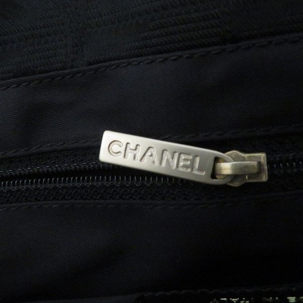 Chanel Chanel Chanel Nylon Leather Tote Bag Canvas Tote Bag 10513118 in Great Condition Size ONE SIZE - 7 Thumbnail