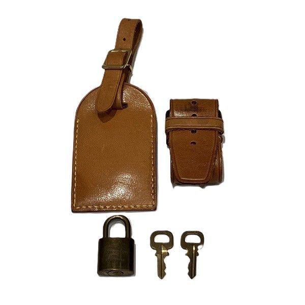 Louis Vuitton Louis Vuitton Louis Vuitton Monogram Keepall 45 Bag M41428 Canvas Travel Bag M41428 in Good Condition Size ONE SIZE - 7 Thumbnail