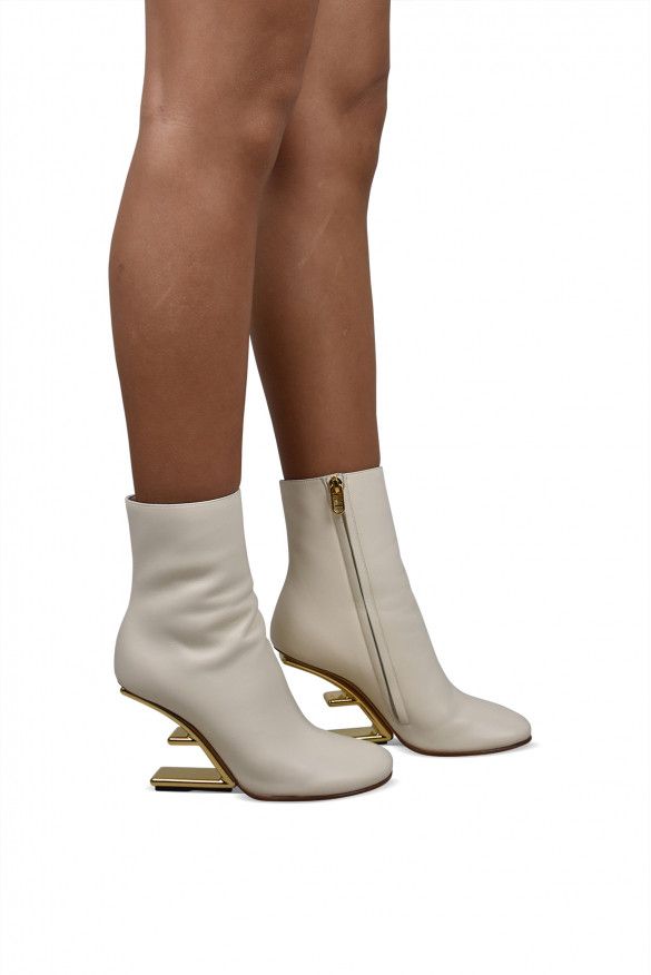 Fendi First Boots Size US 5 / IT 35 - 2 Thumbnail