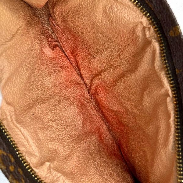 Louis Vuitton Louis Vuitton Louis Vuitton Monogram Bucket GM Shoulder Bag M42236 Canvas Shoulder Bag M42236 in Good Condition Size ONE SIZE - 8 Thumbnail