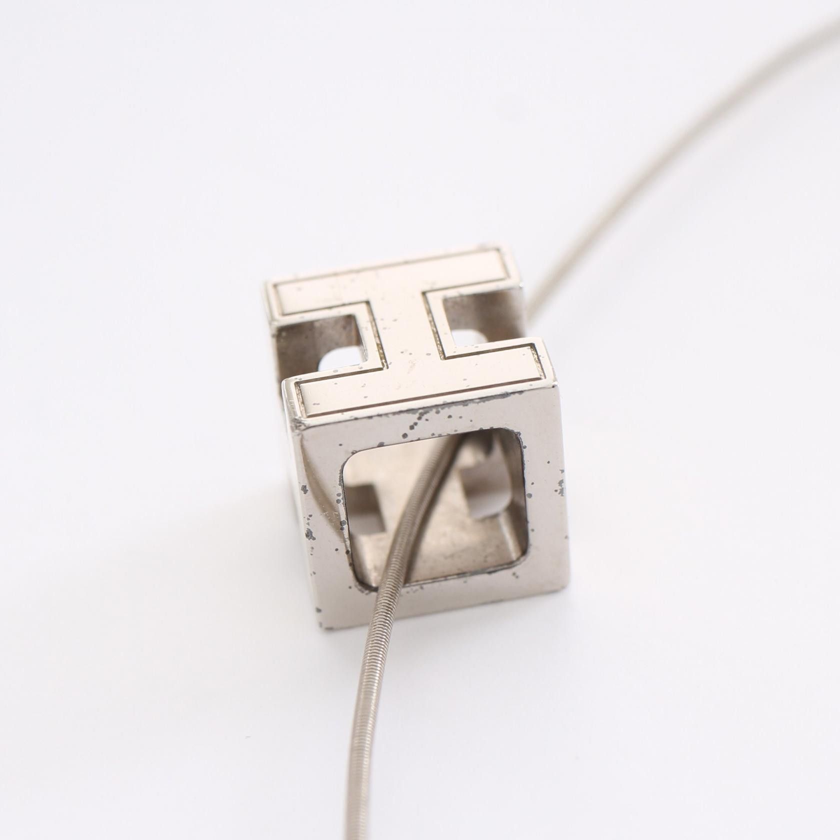 Hermes Hermes Cage De Ash H Cube Necklace Metal Necklace in Very Good Condition Size ONE SIZE - 6 Thumbnail