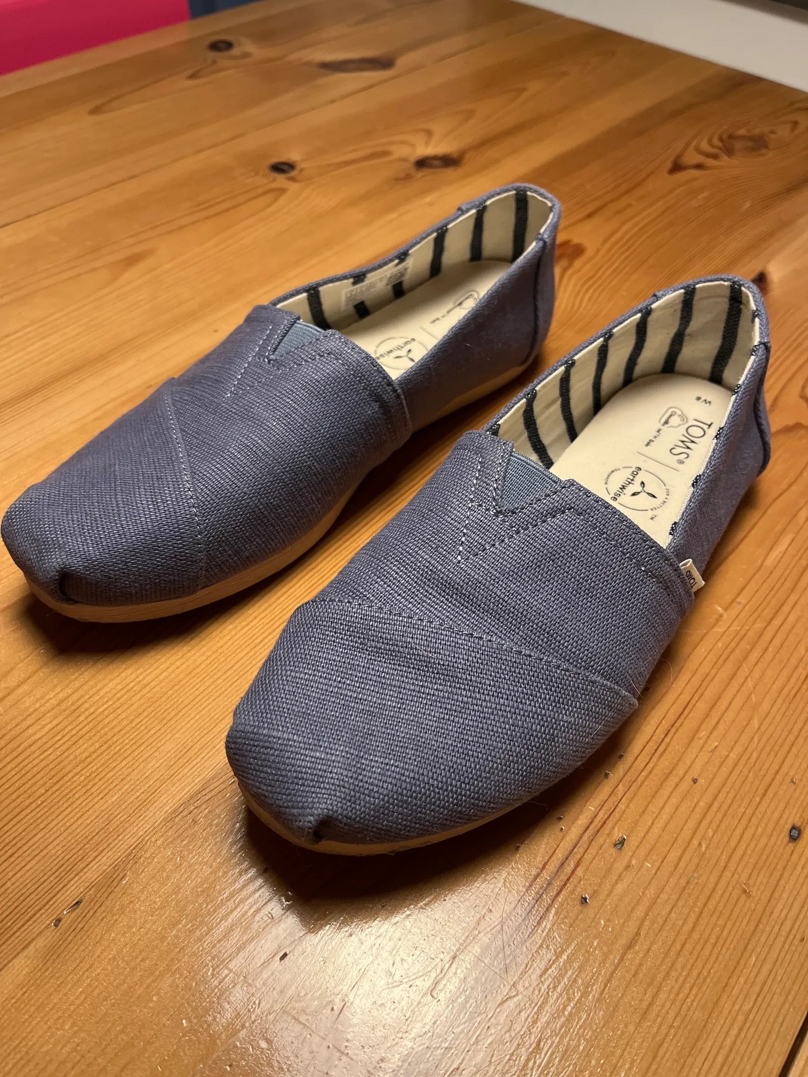 Toms Toms Shoes Size US 8.5 / IT 38.5 - 4 Thumbnail