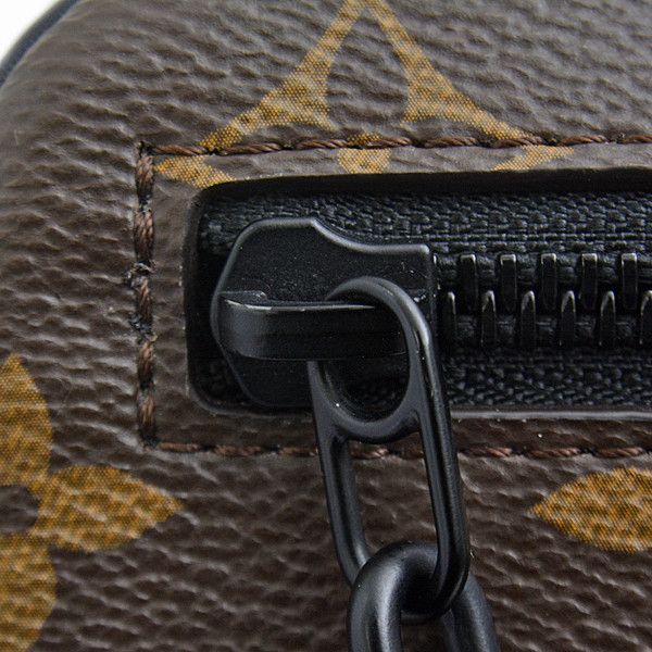 Louis Vuitton Louis Vuitton Louis Vuitton Monogram Solar Ray Pochette Volga Clutch M44458 Canvas Clutch Bag M44458 in Great Condition Size ONE SIZE - 6 Thumbnail
