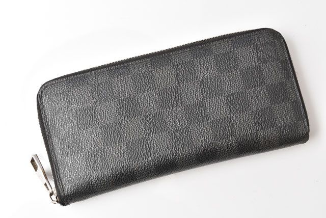 Louis Vuitton Louis Vuitton Louis Vuitton Damier Graphite Canvas Long Wallet N63095 Canvas Long Wallet N63095 in Great Condition Size ONE SIZE - 2 Thumbnail