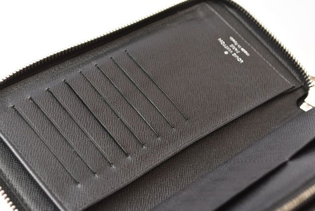 Louis Vuitton Louis Vuitton Louis Vuitton Damier Graphite Canvas Long Wallet N63095 Canvas Long Wallet N63095 in Great Condition Size ONE SIZE - 13 Thumbnail
