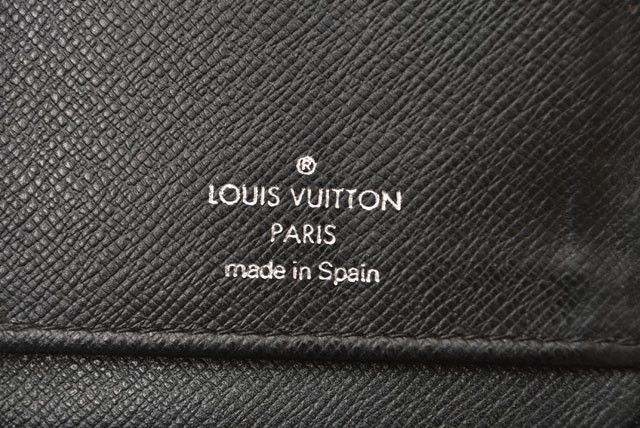 Louis Vuitton Louis Vuitton Louis Vuitton Damier Graphite Canvas Long Wallet N63095 Canvas Long Wallet N63095 in Great Condition Size ONE SIZE - 7 Thumbnail