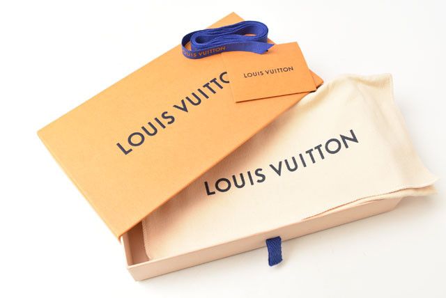 Louis Vuitton Louis Vuitton Louis Vuitton Damier Graphite Canvas Long Wallet N63095 Canvas Long Wallet N63095 in Great Condition Size ONE SIZE - 15 Thumbnail