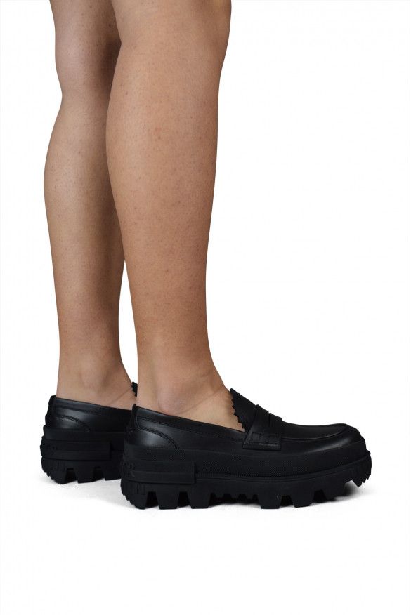 Moncler Maxence Loafers Size US 7 / IT 37 - 2 Thumbnail