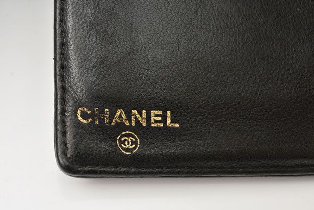 Chanel Chanel Chanel Caviar Skin Vintage Wallet Black Leather Short Wallet 2408m19-ch in Very Good Condition Size ONE SIZE - 7 Thumbnail
