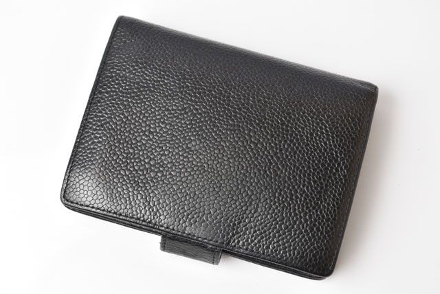 Chanel Chanel Chanel Caviar Skin Vintage Wallet Black Leather Short Wallet 2408m19-ch in Very Good Condition Size ONE SIZE - 3 Thumbnail