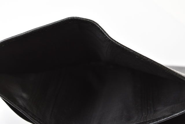 Chanel Chanel Chanel Caviar Skin Vintage Wallet Black Leather Short Wallet 2408m19-ch in Very Good Condition Size ONE SIZE - 8 Thumbnail