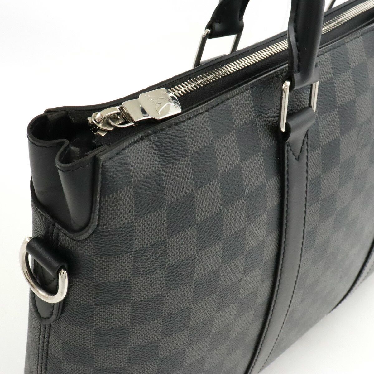 Louis Vuitton Louis Vuitton Louis Vuitton Damier Graphite Anton Briefcase N40024 Canvas Business Bag N40024 in Very Good Condition Size ONE SIZE - 5 Thumbnail