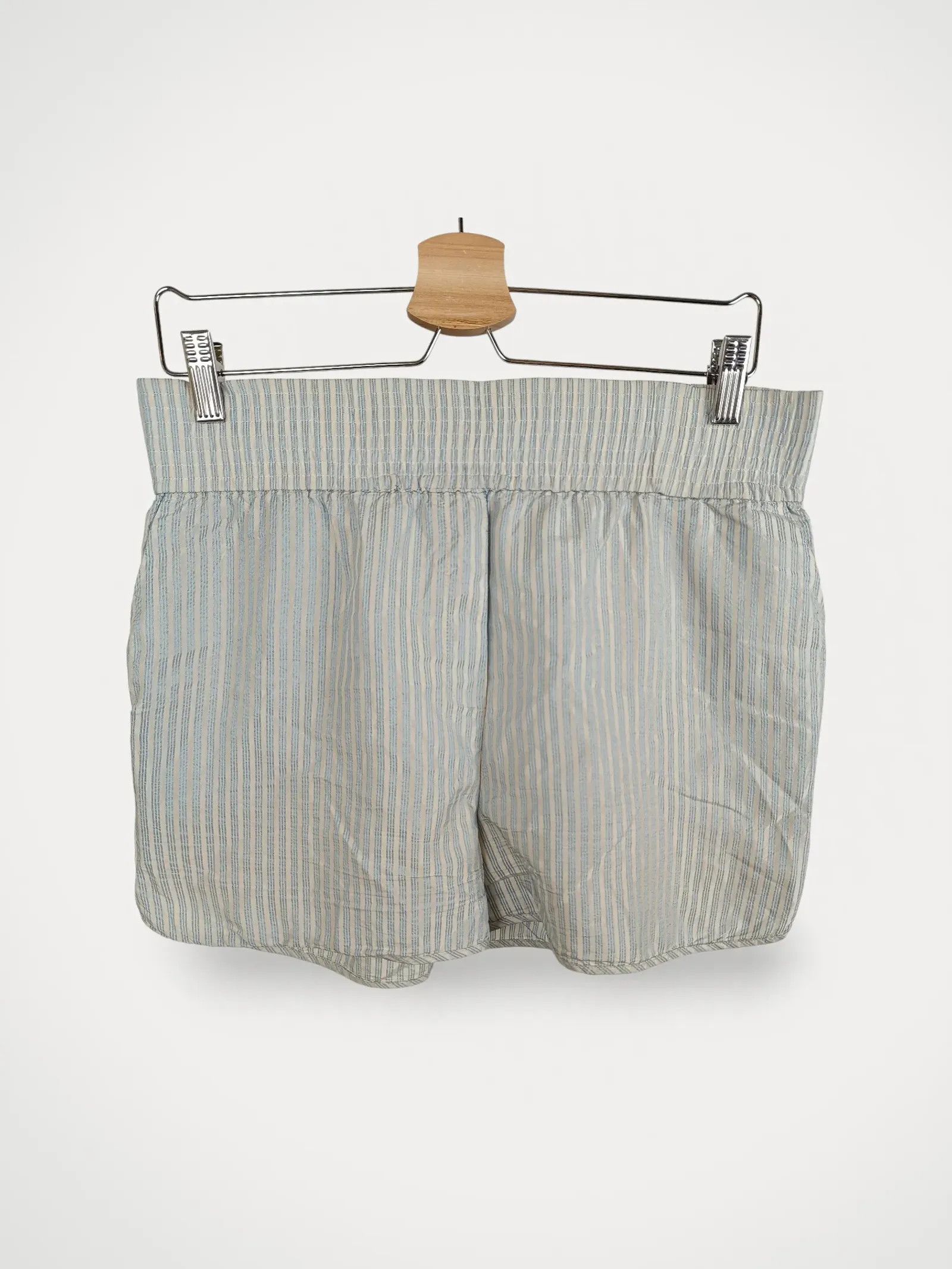 H&M H&M Studio Shorts Size 27" / US 4 / IT 40 - 2 Thumbnail
