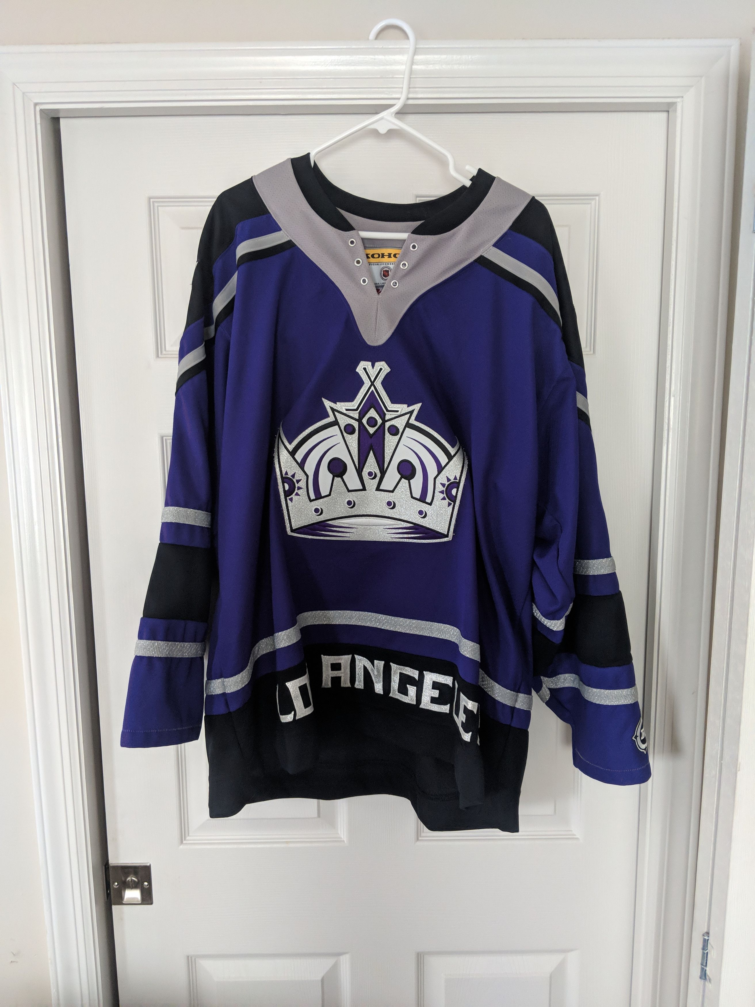 Koho Authentic Coat Of Arms Shield Los Angeles Kings NHL Jersey LA