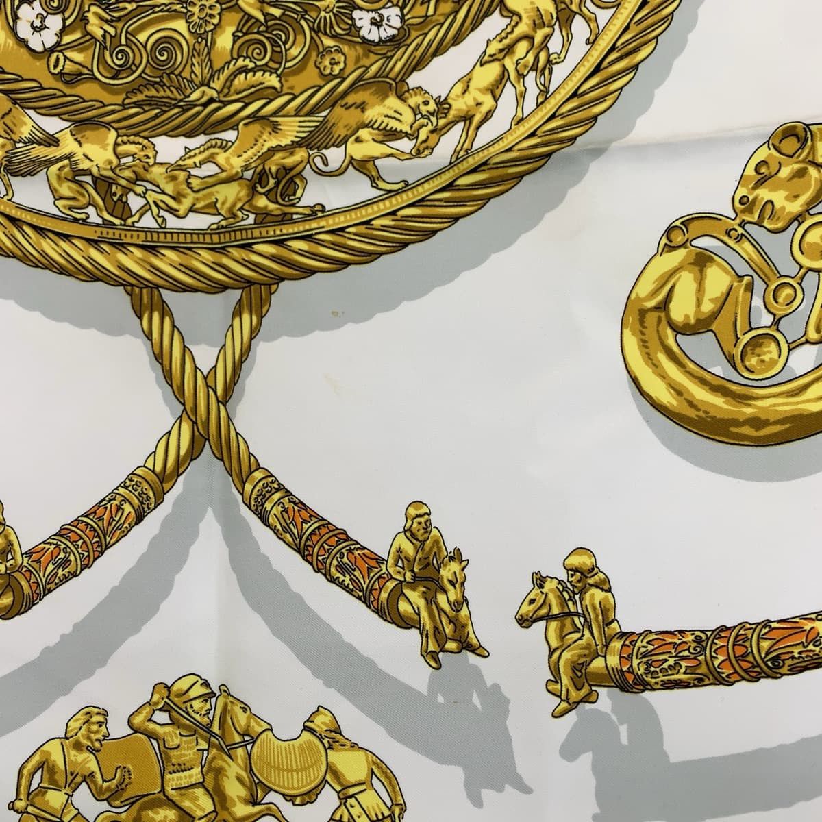 Hermes Hermes Hermes Silk Scarf LES CAVALIERS D'OR 90cm Canvas Scarf in Very Good Condition Size ONE SIZE - 5 Thumbnail