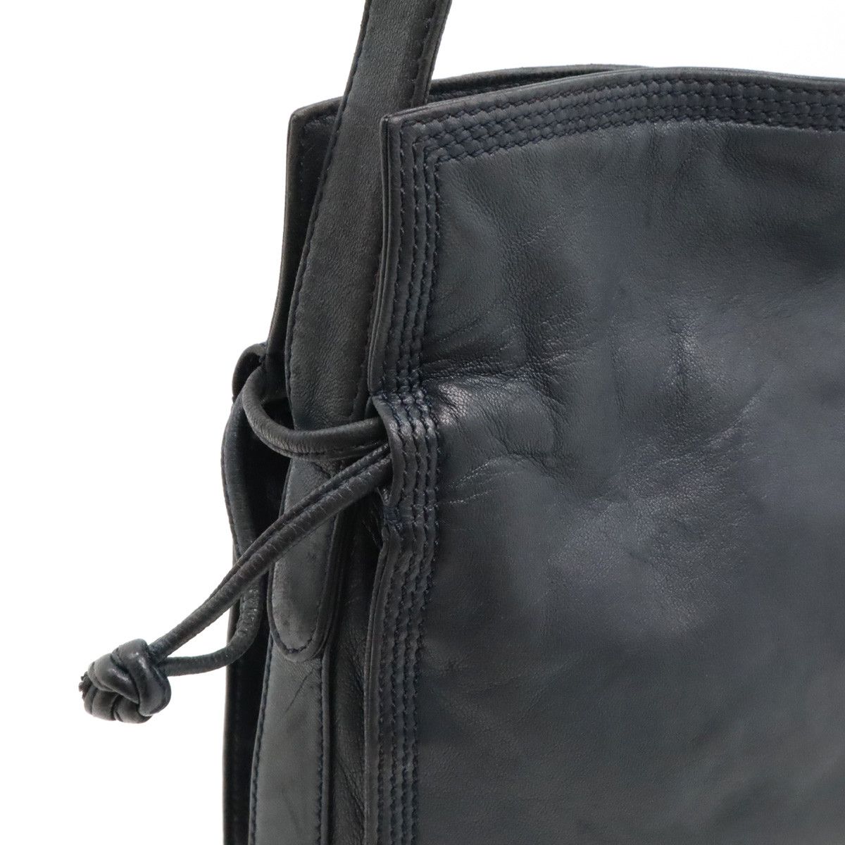Loewe Loewe Loewe Flamenco Nappa Leather Shoulder Bag Navy Leather Shoulder Bag in Very Good Condition Size ONE SIZE - 4 Thumbnail