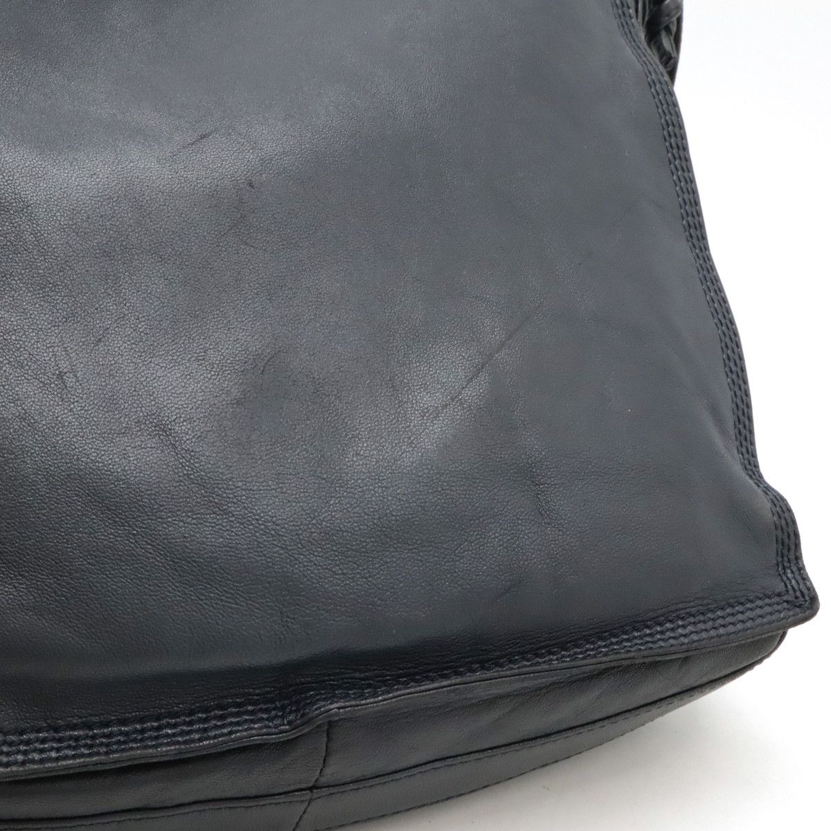 Loewe Loewe Loewe Flamenco Nappa Leather Shoulder Bag Navy Leather Shoulder Bag in Very Good Condition Size ONE SIZE - 8 Thumbnail