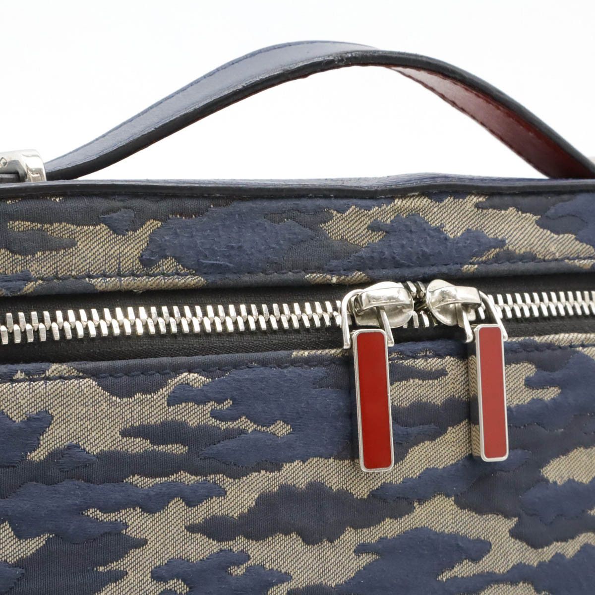 Christian Louboutin Christian Louboutin Christian Louboutin Jacquard Leather Handbag Canvas Handbag in Very Good Condition Size ONE SIZE - 5 Thumbnail