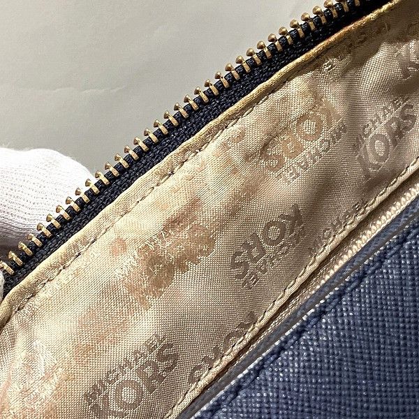 Michael Kors Michael Kors Michael Kors Small Satchel Leather Handbag Leather Handbag 35S3GSAS1L in Great Condition Size ONE SIZE - 8 Thumbnail
