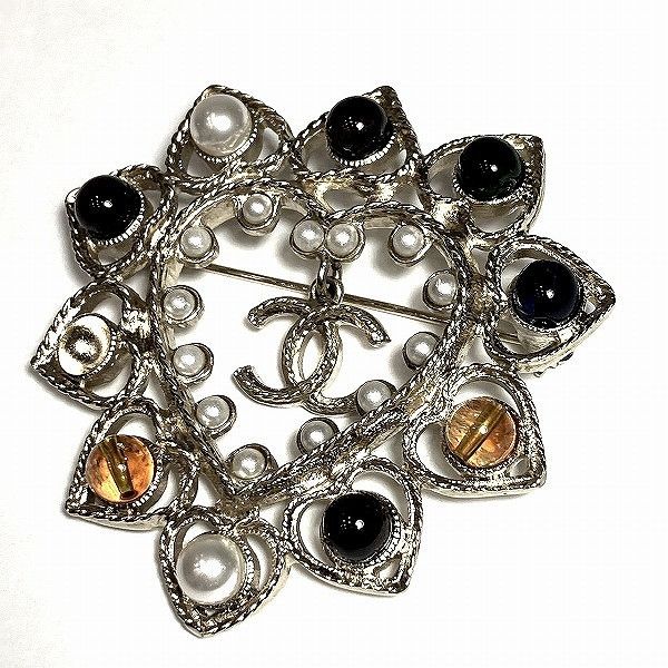 Chanel Chanel Chanel Coco Mark Heart Stone Brooch A19B Metal Brooch A19B in Good Condition Size ONE SIZE - 2 Thumbnail