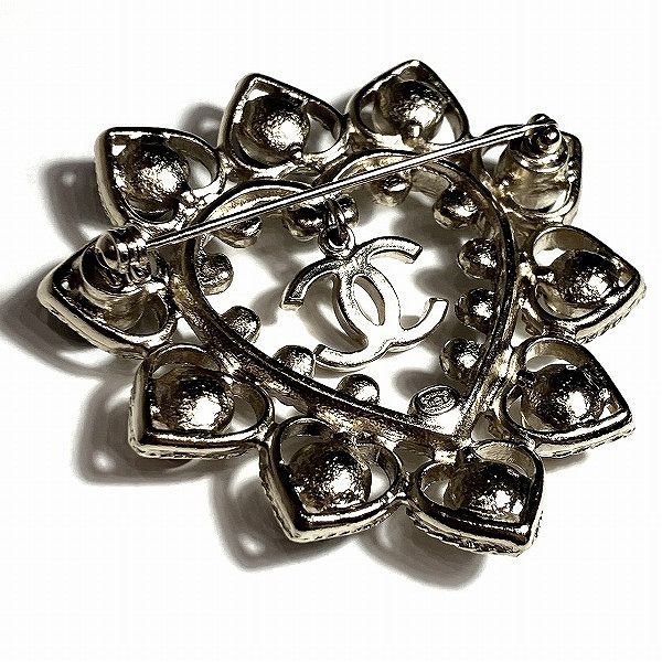 Chanel Chanel Chanel Coco Mark Heart Stone Brooch A19B Metal Brooch A19B in Good Condition Size ONE SIZE - 6 Thumbnail