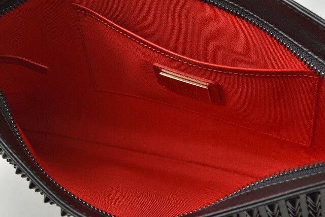 Christian Louboutin Christian Louboutin Christian Louboutin Leather Clutch/Shoulder Bag Leather Clutch Bag m2208-15-lbt in Pristine Condition Size ONE SIZE - 6 Thumbnail