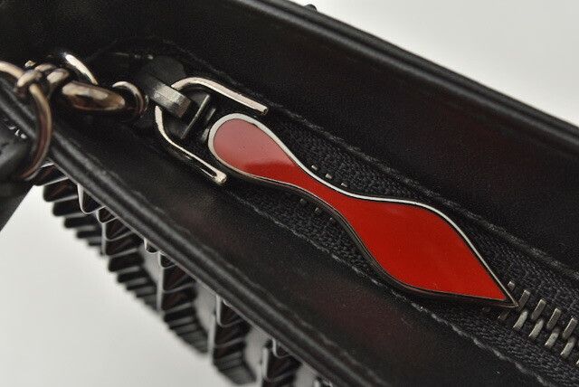 Christian Louboutin Christian Louboutin Christian Louboutin Leather Clutch/Shoulder Bag Leather Clutch Bag m2208-15-lbt in Pristine Condition Size ONE SIZE - 5 Thumbnail