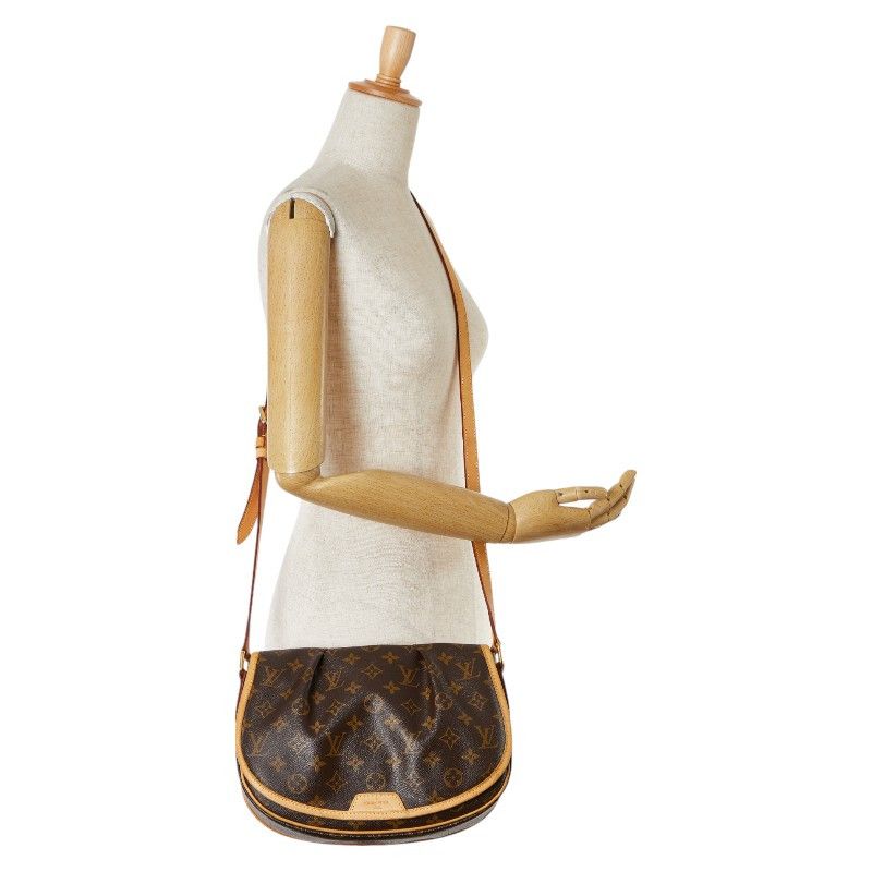 Louis Vuitton Louis Vuitton Louis Vuitton Monogram Menilmontant PM Shoulder Bag Canvas Crossbody Bag M40474 in Very Good Condition Size ONE SIZE - 8 Thumbnail