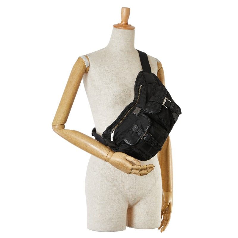 Burberry Burberry Burberry Nylon Check Logo Plate Waist Bag Canvas Belt Bag in Great Condition Size ONE SIZE - 9 Thumbnail