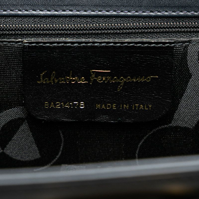Salvatore Ferragamo Salvatore Ferragamo Salvatore Ferragamo Vara Ribbon 2WAY Leather Handbag Leather Handbag BA214178 in Very Good Condition Size ONE SIZE - 7 Thumbnail