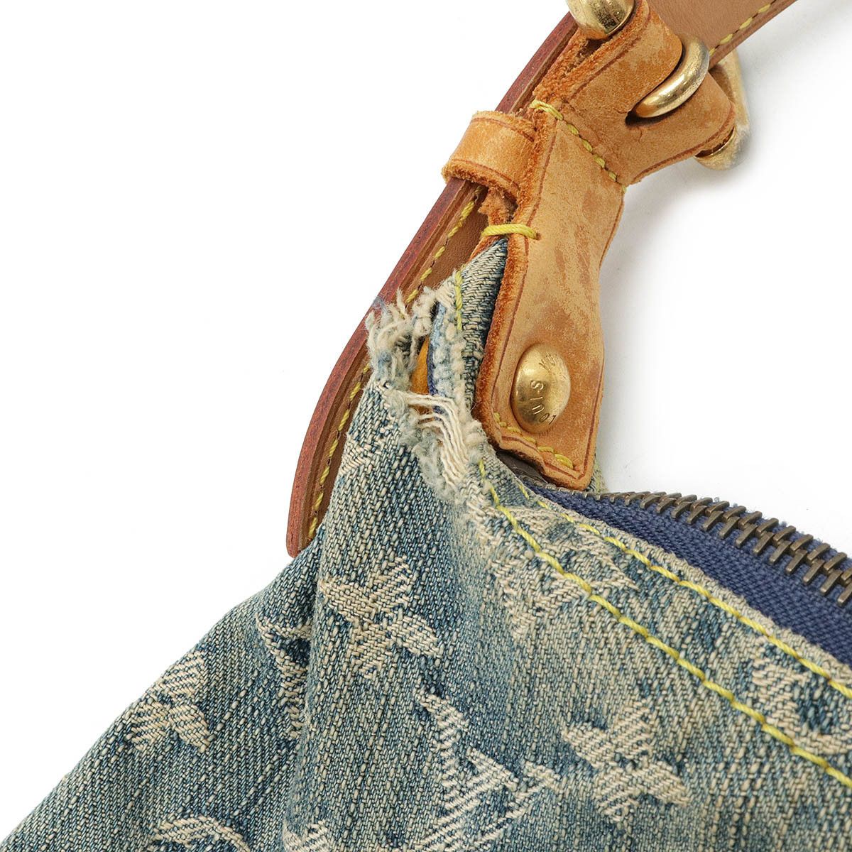 Louis Vuitton Louis Vuitton Louis Vuitton Monogram Denim Bag GM M95048 Canvas Shoulder Bag M95048 in Good Condition Size ONE SIZE - 5 Thumbnail