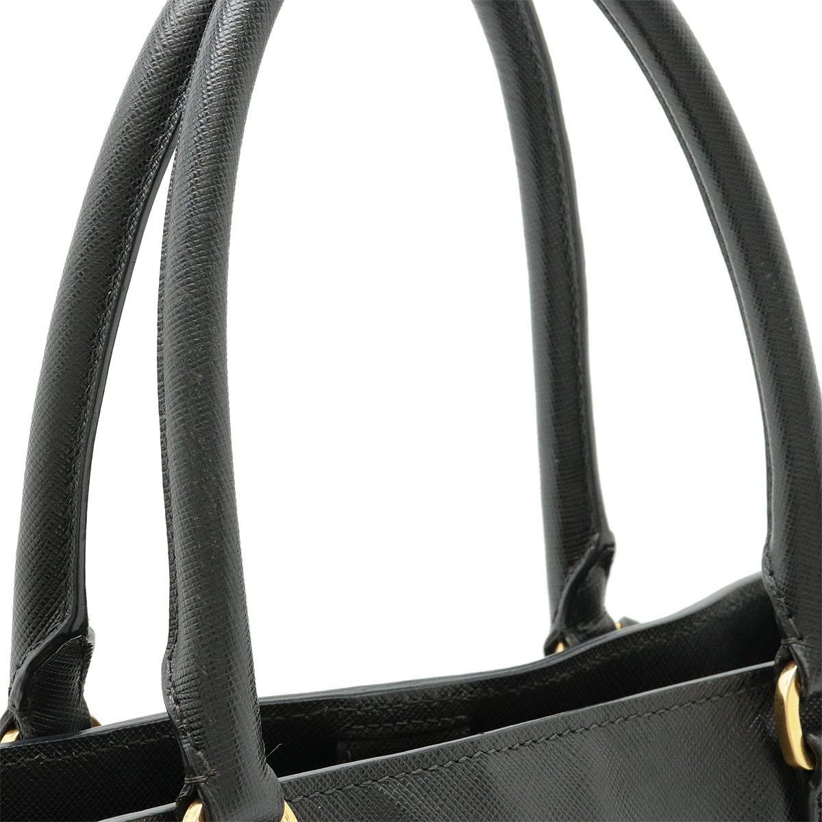 Prada Prada Prada Saffiano Lux Leather Handbag Black Leather Handbag BN1874 in Very Good Condition Size ONE SIZE - 4 Thumbnail
