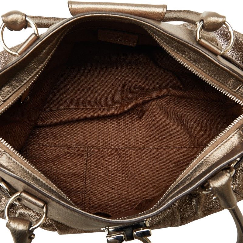 Salvatore Ferragamo Salvatore Ferragamo Salvatore Ferragamo Gancini Leather Handbag Leather Handbag in Very Good Condition Size ONE SIZE - 8 Thumbnail