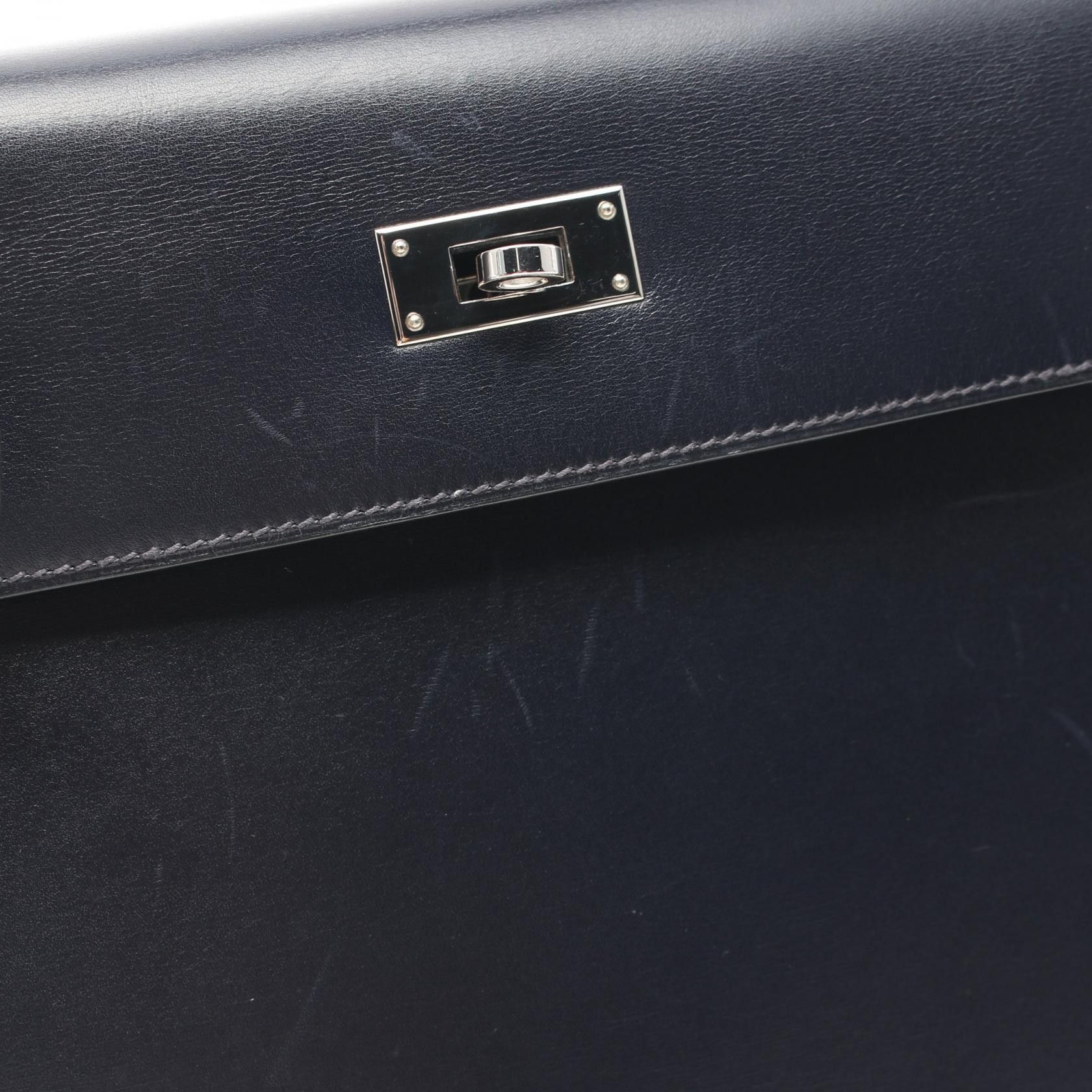 Hermes Hermes Box Kelly 32 Leather Handbag in Great Condition Size ONE SIZE - 8 Thumbnail
