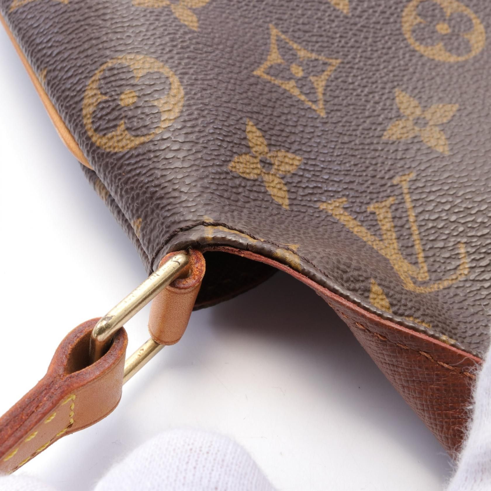 Louis Vuitton Louis Vuitton Monogram Musette Tango Short Strap Canvas Shoulder Bag M51257 in Very Good Condition Size ONE SIZE - 7 Thumbnail