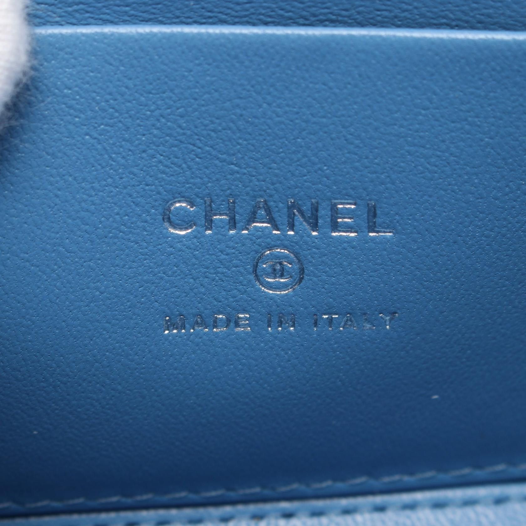 Chanel Chanel Mini Vanity Chain Shoulder Bag Denim Shoulder Bag T3J19G569 in Great Condition Size ONE SIZE - 4 Thumbnail