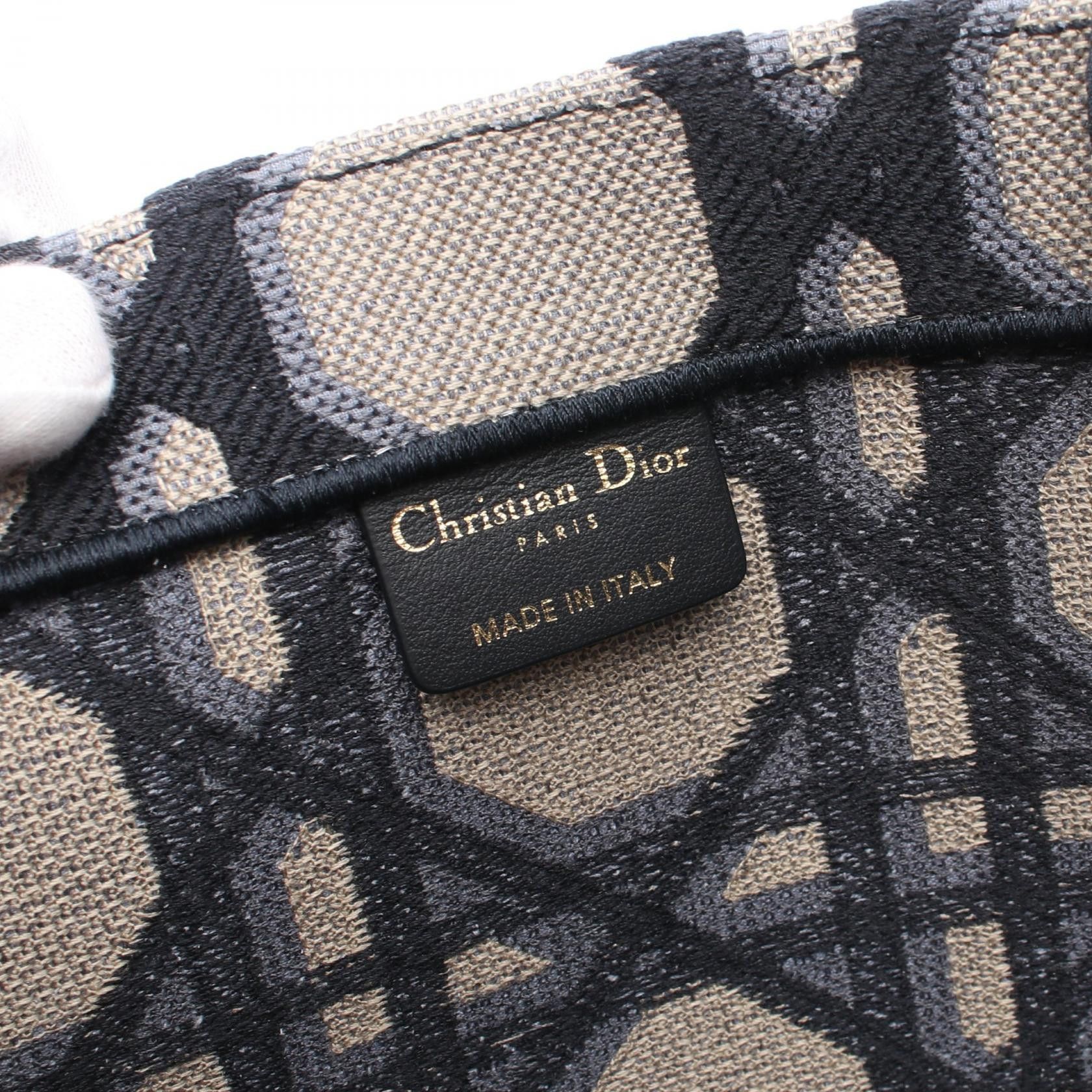 Dior Dior Book Tote Large Canvas Tote Bag 2101218171693 in Great Condition Size ONE SIZE - 4 Thumbnail