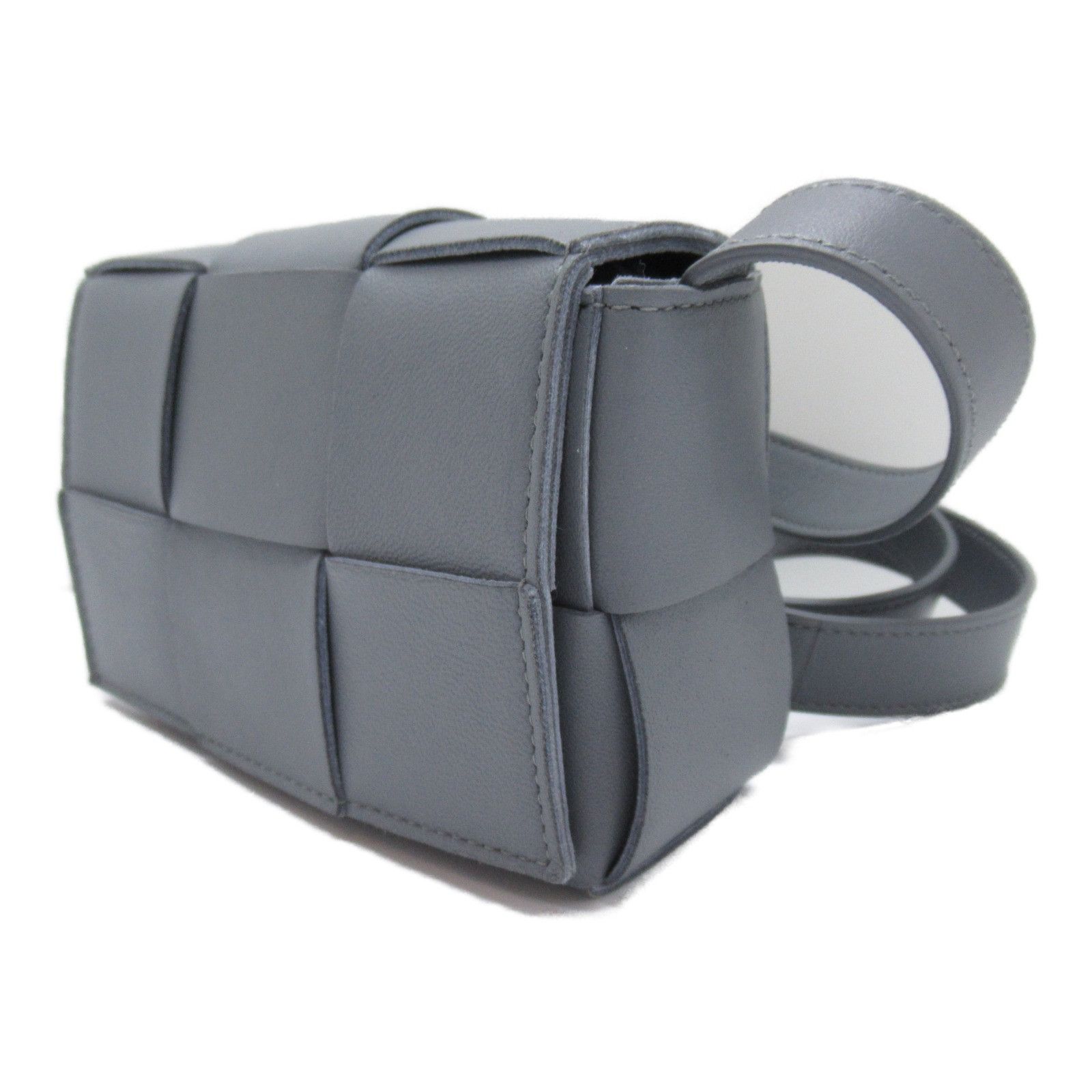 Bottega Veneta Bottega Veneta Candy Cassette Leather Shoulder Bag 666688 in Great Condition Size ONE SIZE - 3 Thumbnail