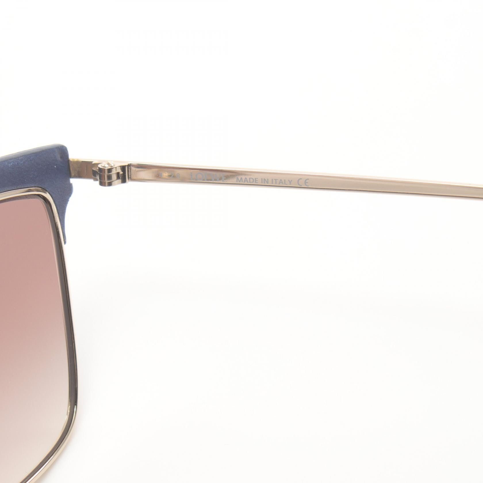 Loewe Loewe Leather Trim Oversized Tinted Sunglasses Plastic Sunglasses LW40006U 33G in Great Condition Size ONE SIZE - 4 Thumbnail