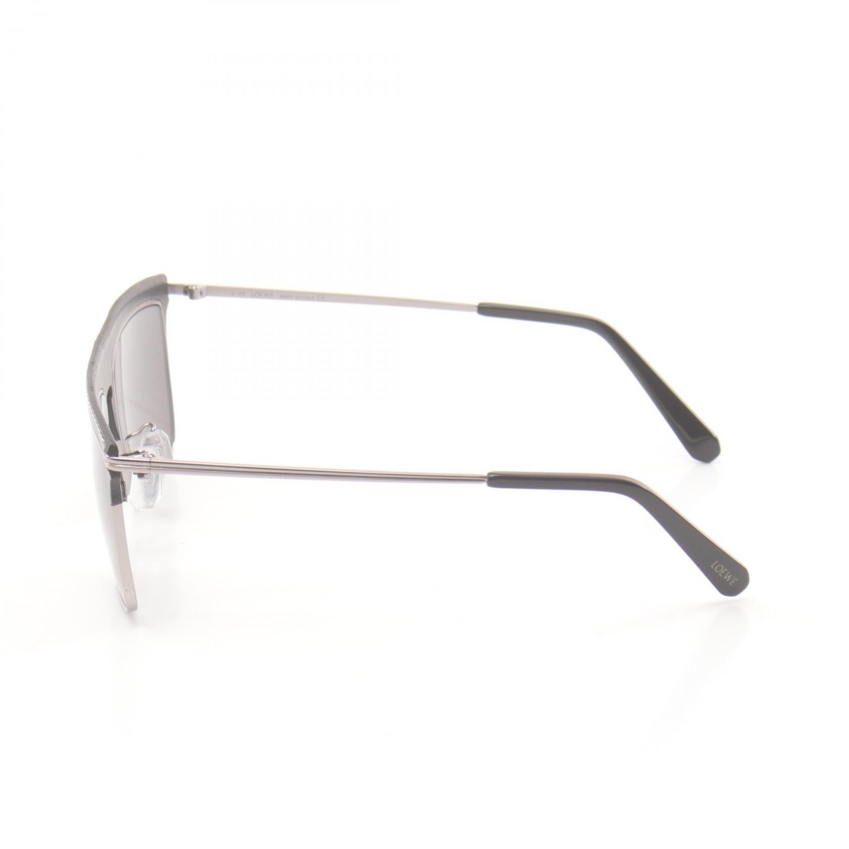Loewe Loewe Leather Trim Oversized Tinted Sunglasses Plastic Sunglasses LW40006U 20A in Excellent Condition Size ONE SIZE - 3 Thumbnail