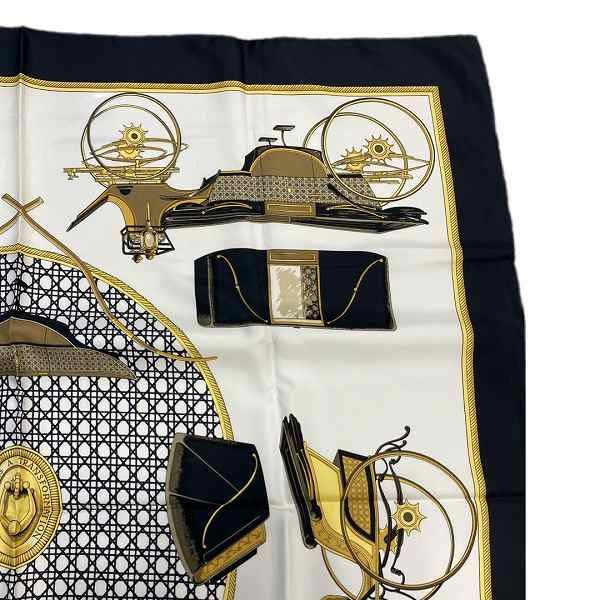 Hermes Hermes Hermes Silk Scarf with Carriage Design Canvas Scarf in Good Condition Size ONE SIZE - 4 Thumbnail