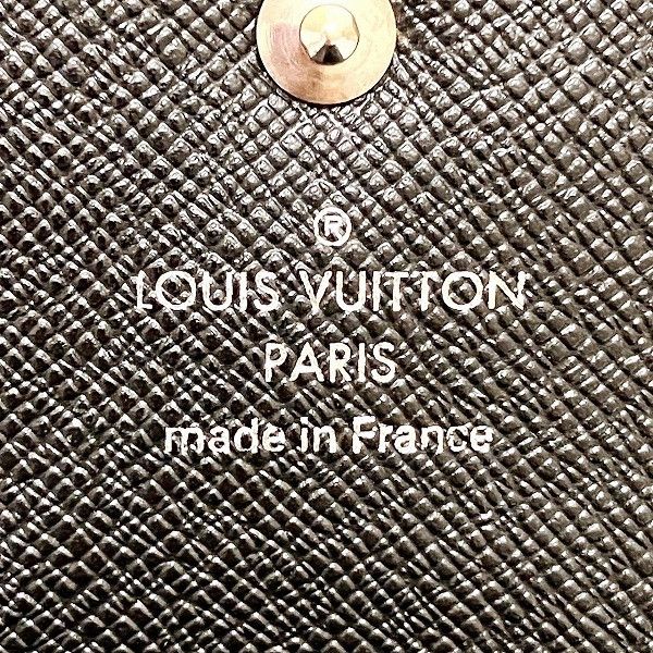 Louis Vuitton Louis Vuitton Louis Vuitton Taiga Portomone Sergei Coin Case Canvas Coin Case M32562 in Good Condition Size ONE SIZE - 4 Thumbnail