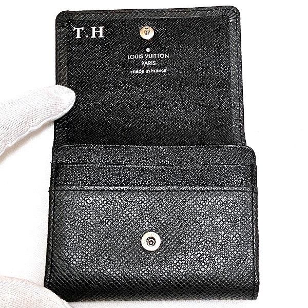 Louis Vuitton Louis Vuitton Louis Vuitton Taiga Portomone Sergei Coin Case Canvas Coin Case M32562 in Good Condition Size ONE SIZE - 2 Thumbnail
