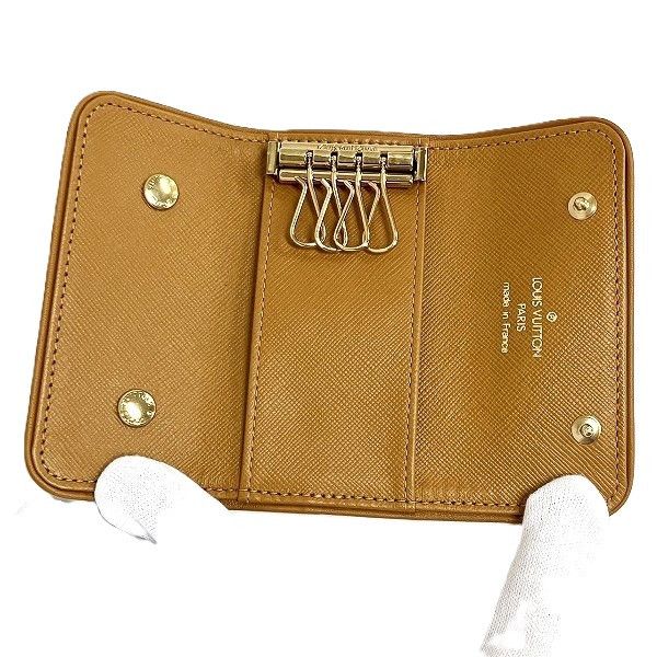 Louis Vuitton Louis Vuitton Louis Vuitton Monogram Mini Key Case M92432 Canvas Key Holder M92432 in Great Condition Size ONE SIZE - 2 Thumbnail