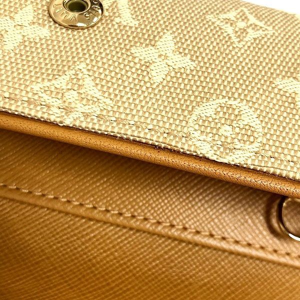 Louis Vuitton Louis Vuitton Louis Vuitton Monogram Mini Key Case M92432 Canvas Key Holder M92432 in Great Condition Size ONE SIZE - 7 Thumbnail