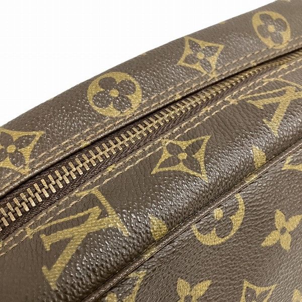 Louis Vuitton Louis Vuitton Louis Vuitton Monogram Toiletry Pouch M47522 Canvas Clutch Bag M47522 in Good Condition Size ONE SIZE - 9 Thumbnail