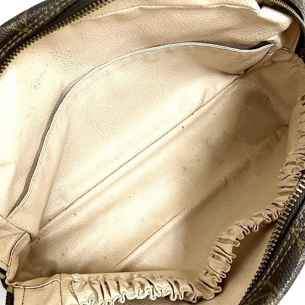 Louis Vuitton Louis Vuitton Louis Vuitton Monogram Toiletry Pouch M47522 Canvas Clutch Bag M47522 in Good Condition Size ONE SIZE - 6 Thumbnail
