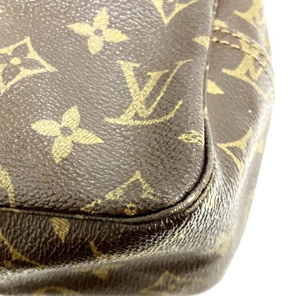Louis Vuitton Louis Vuitton Louis Vuitton Monogram Toiletry Pouch M47522 Canvas Clutch Bag M47522 in Good Condition Size ONE SIZE - 4 Thumbnail