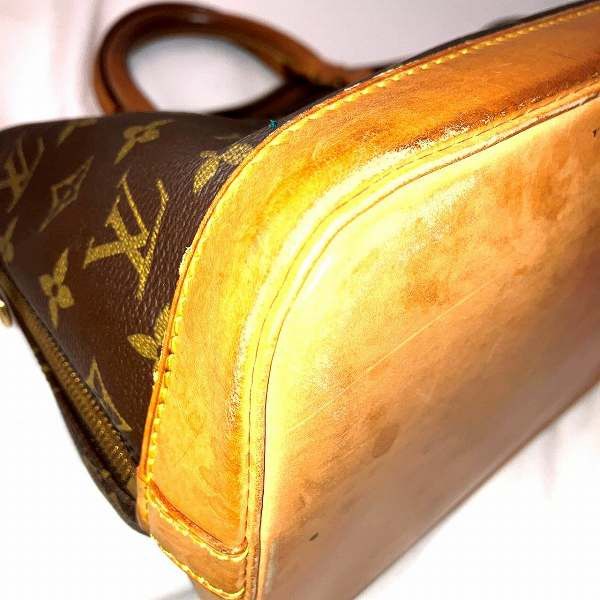 Louis Vuitton Louis Vuitton Louis Vuitton Alma Monogram Handbag M51130 Canvas Handbag M51130 in Good Condition Size ONE SIZE - 8 Thumbnail