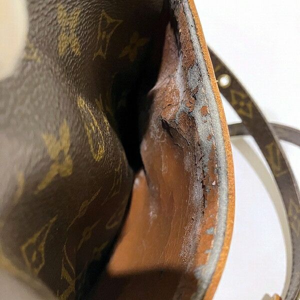 Louis Vuitton Louis Vuitton Louis Vuitton Monogram Danube Shoulder Bag M45266 Canvas Crossbody Bag M45266 in Fair Condition Size ONE SIZE - 9 Thumbnail